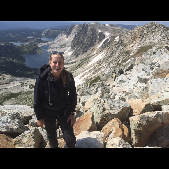 Meet your Posher, Haley - Picture 2 of 4